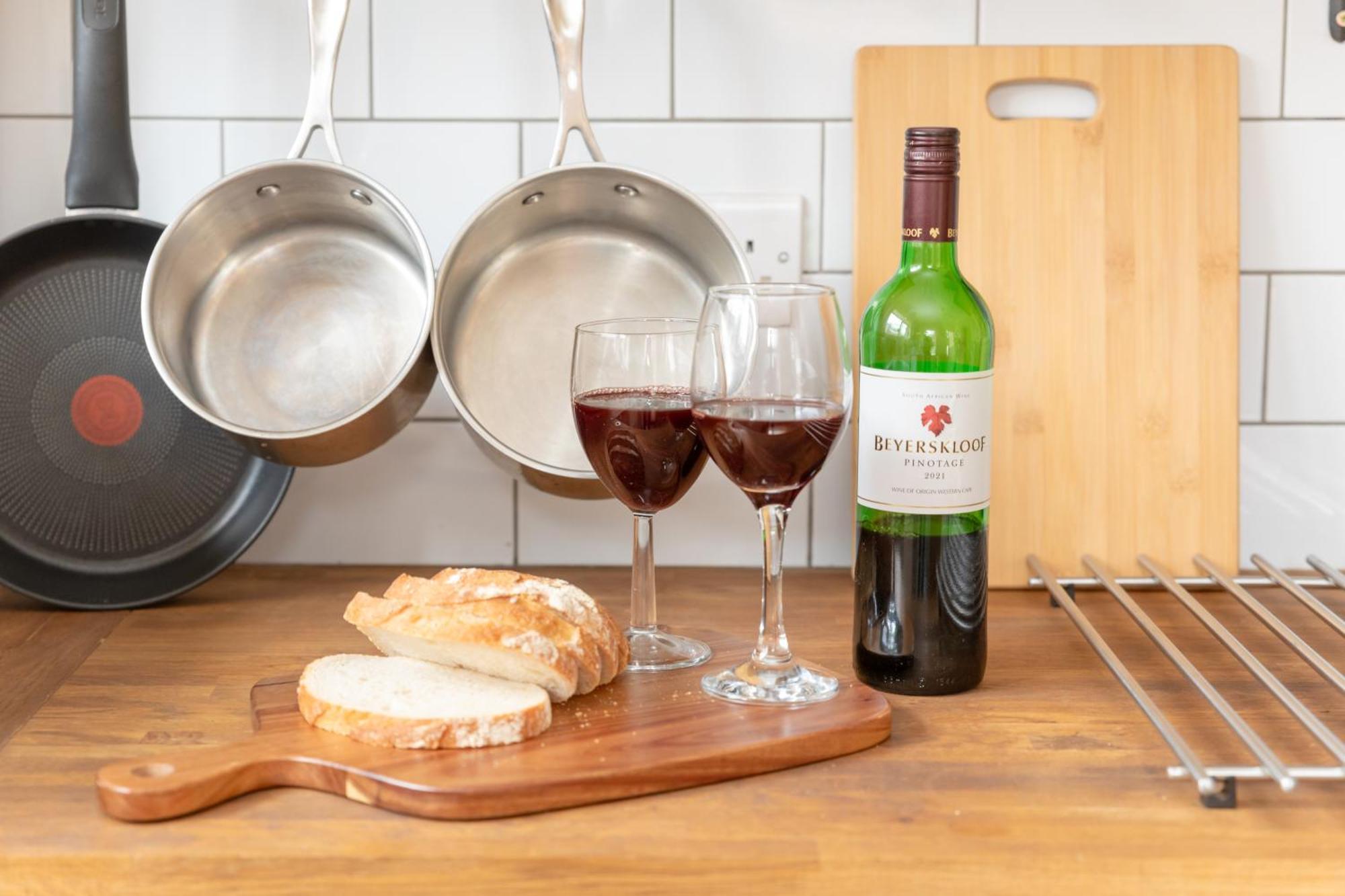 Characterful Terrace Retreat In County Durham - Sleeps 6 Apartment Stanley (Durham)